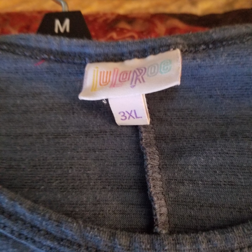 Lularoe carly
